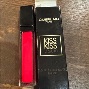 GUERLAIN KissKiss Liquid Lipstick - Vibrant Red